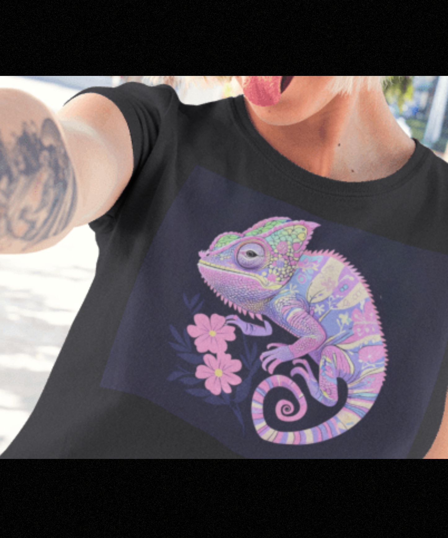 Gorgeous Flower Chameleon. Great gift for Gorgeous Flower Chameleon lovers.